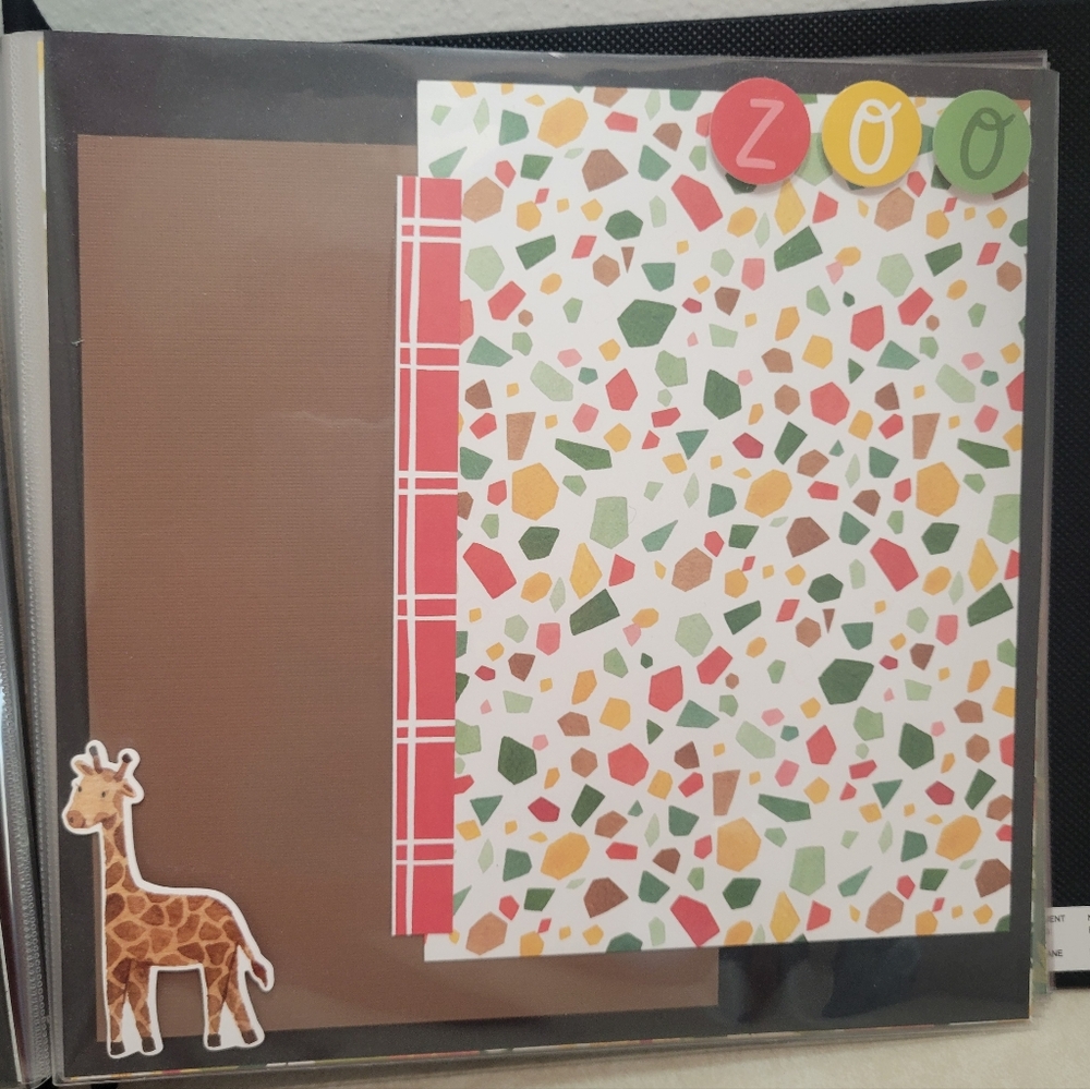 Custom Scrapbook! 📷 - Picture 9 of 14